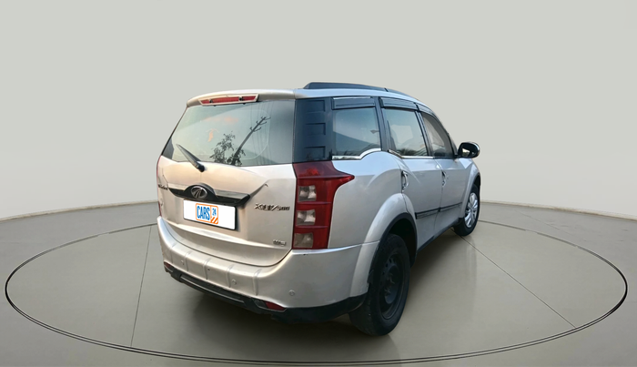 2017 Mahindra XUV500 W6 1.99, Diesel, Manual, 92,511 km, exterior