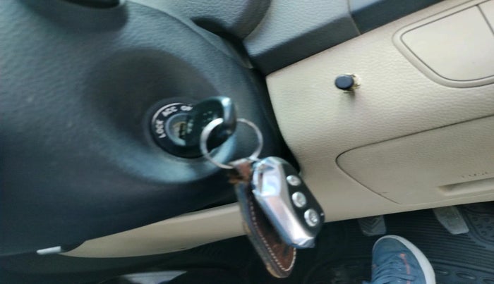 2012 Hyundai Eon MAGNA, Petrol, Manual, 90,369 km, interior