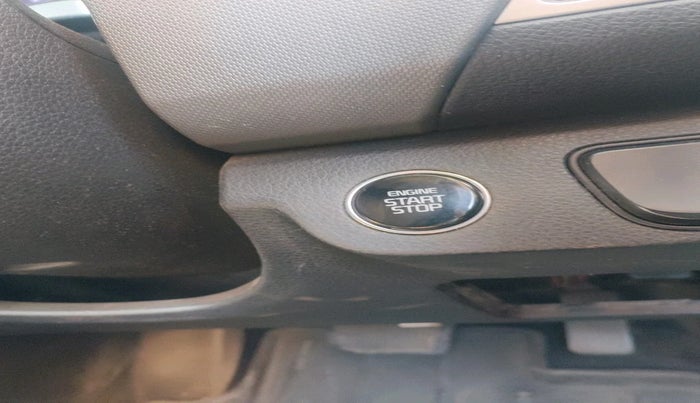 2019 KIA SELTOS HTK PLUS AT 1.5 DIESEL, Diesel, Automatic, 83,756 km, interior