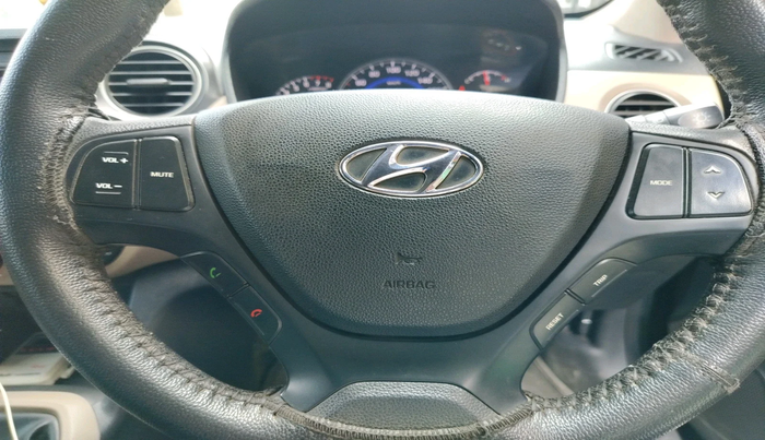 2016 Hyundai Grand i10 SPORTZ 1.2 KAPPA VTVT, Petrol, Manual, 82,424 km, interior