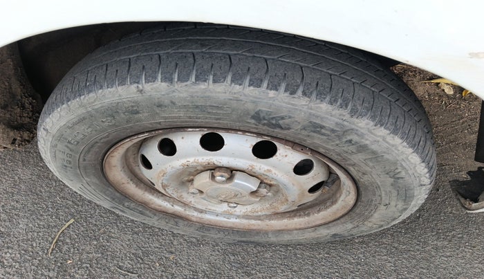 2007 Hyundai Getz GL, Petrol, Manual, 1,16,886 km, tyre