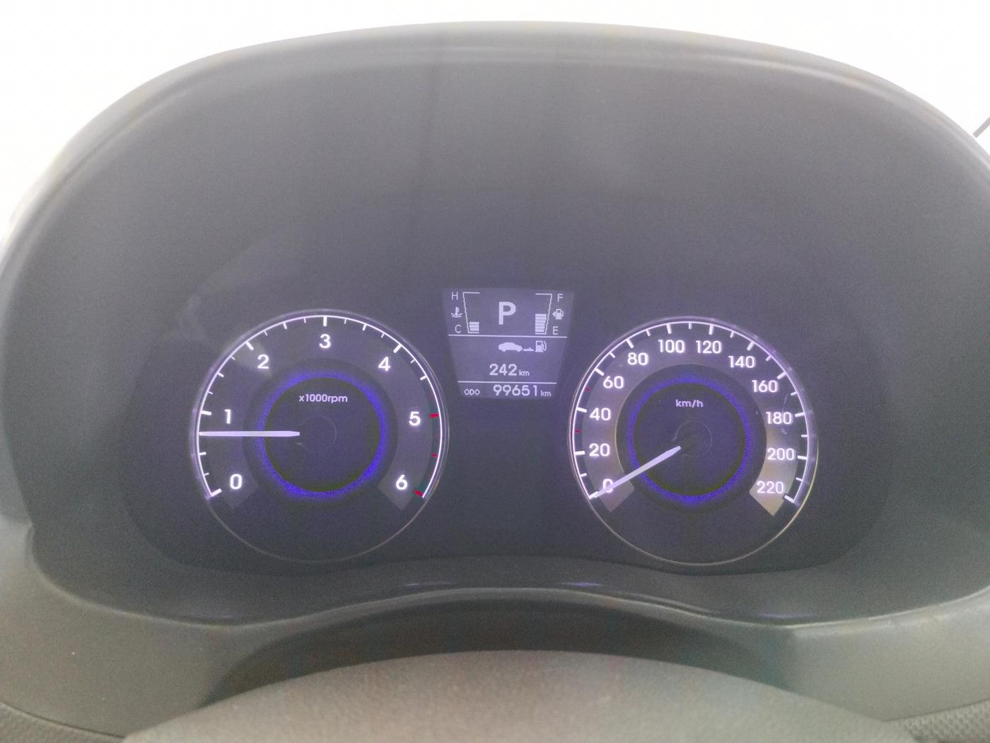 2012 Hyundai Verna FLUIDIC 1.6 CRDI SX OPT AT, Diesel, Automatic, 99,651 km, interior