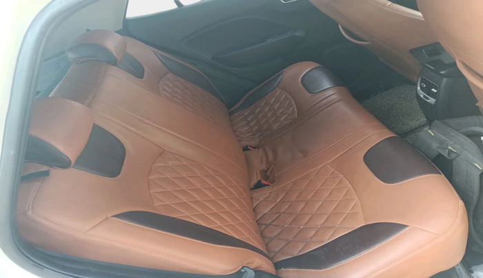 2019 Hyundai VENUE SX 1.4 CRDI, Diesel, Manual, 1,15,611 km, interior