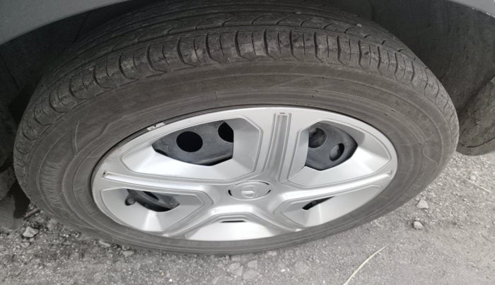 2019 Tata NEXON XT PLUS DIESEL, Diesel, Manual, 73,129 km, tyre