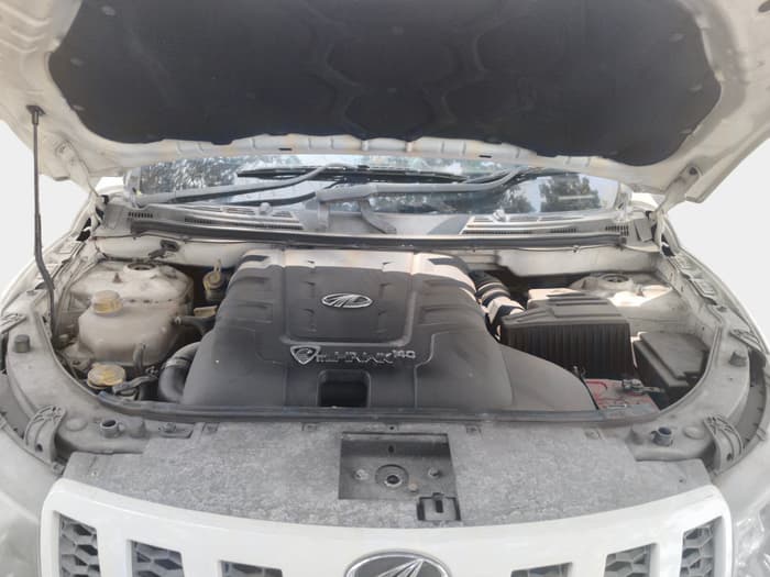 2012 Mahindra XUV500 W8, Diesel, Manual, 1,24,087 km, exterior