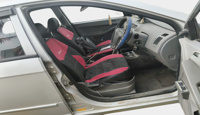 2010 Tata Indica Vista TERRA SAFIRE, Petrol, Manual, 85,923 km, interior