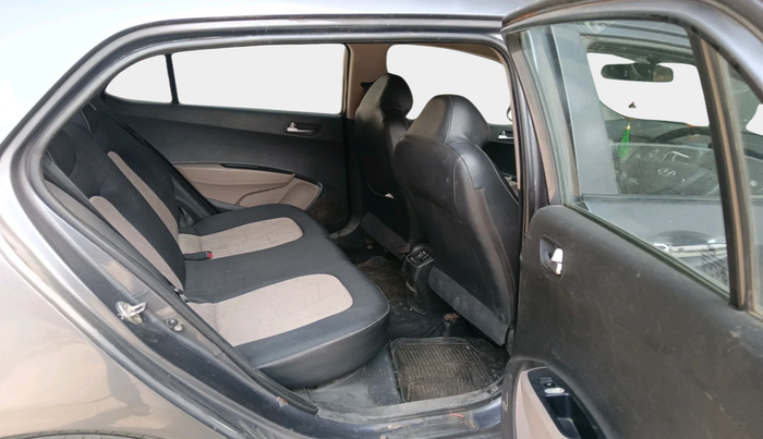 2013 Hyundai Grand i10 SPORTZ 1.2 KAPPA VTVT, Petrol, Manual, 91,460 km, interior