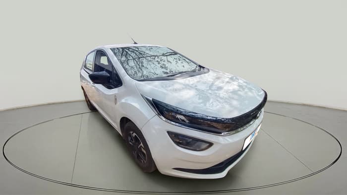 2021 Tata ALTROZ XE PETROL, Petrol, Manual, 68,189 km, exterior