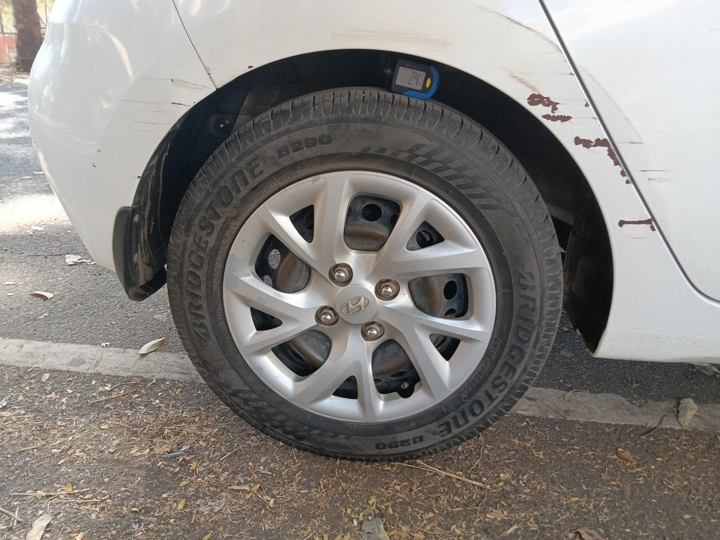 2017 Hyundai Grand i10 MAGNA 1.2 KAPPA VTVT, Petrol, Manual, 62,994 km, tyre