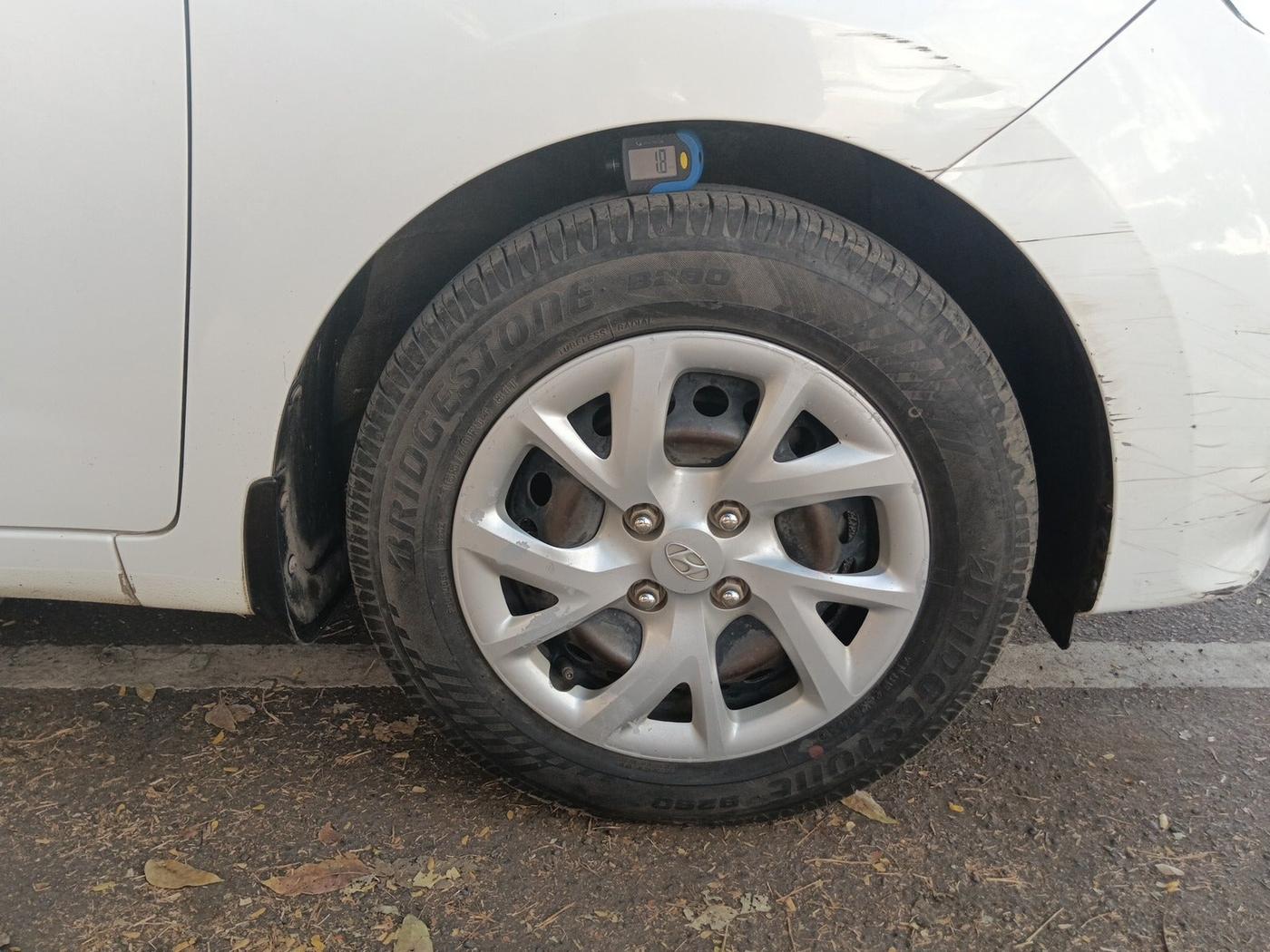 2017 Hyundai Grand i10 MAGNA 1.2 KAPPA VTVT, Petrol, Manual, 62,994 km, tyre