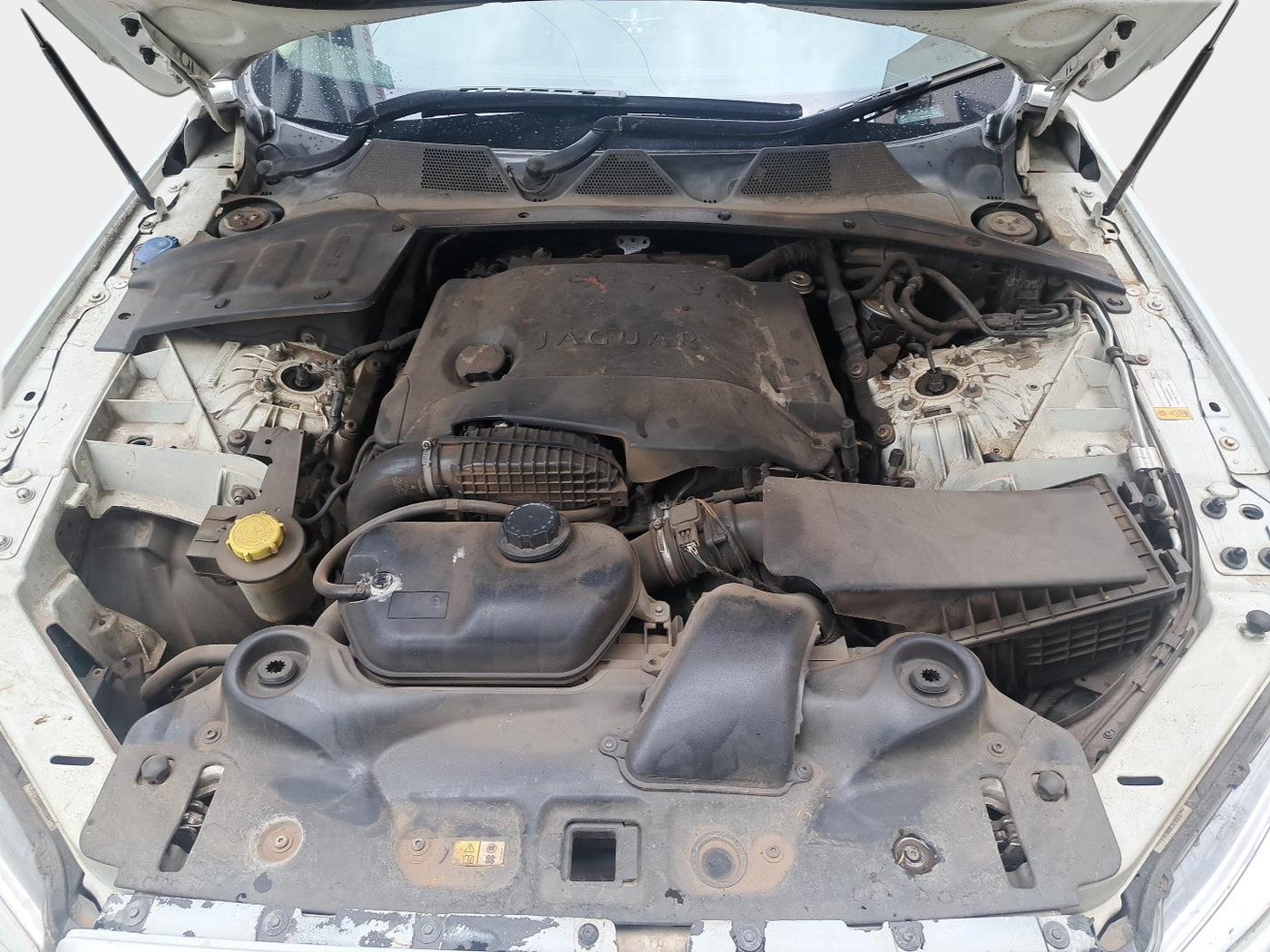 2011 Jaguar XJ L 3.0 V 6 Portfolio, Diesel, Automatic, 65,958 km, exterior