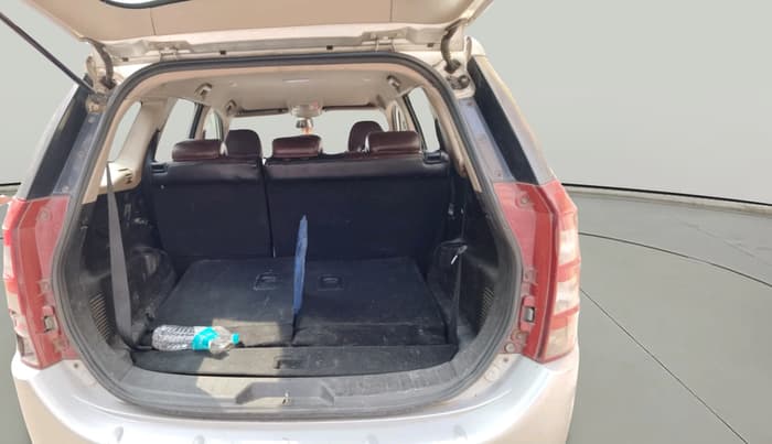 2012 Mahindra XUV500 W8, Diesel, Manual, 1,23,510 km, exterior