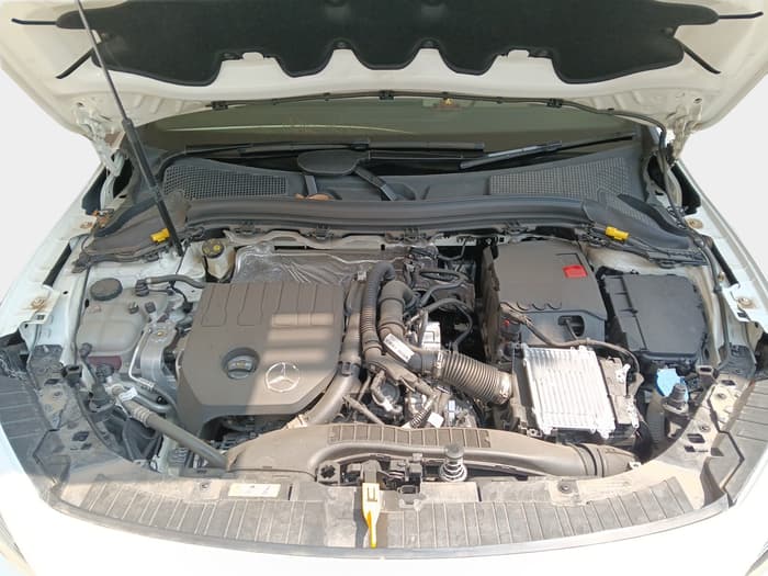 2024 Mercedes Benz GLA Class 200, Petrol, Automatic, 4,959 km, exterior