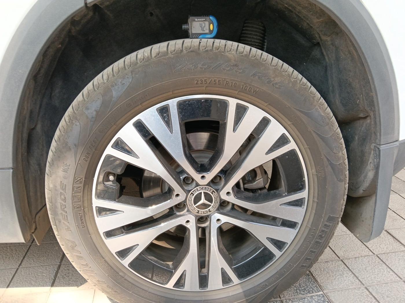2024 Mercedes Benz GLA Class 200, Petrol, Automatic, 4,959 km, tyre