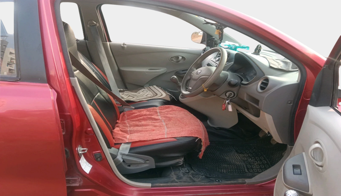 2015 Datsun Go Plus T, Petrol, Manual, 48,028 km, interior