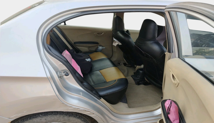 2016 Honda Amaze 1.5L I-DTEC E, Diesel, Manual, 1,23,070 km, interior