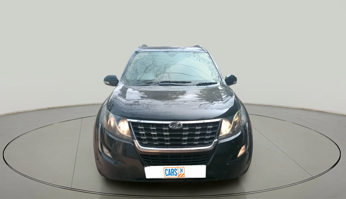 2015 Mahindra XUV500 W6, Diesel, Manual, 3,35,111 km, exterior