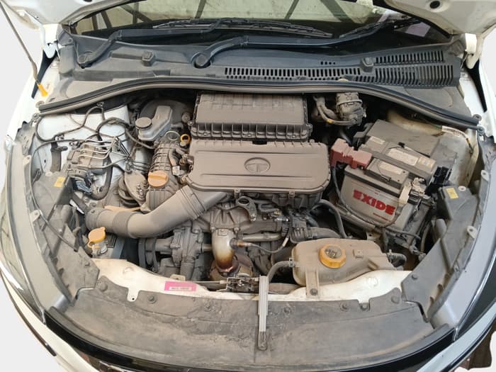2022 Tata Tiago XT (O) PETROL, Petrol, Manual, 16,755 km, exterior