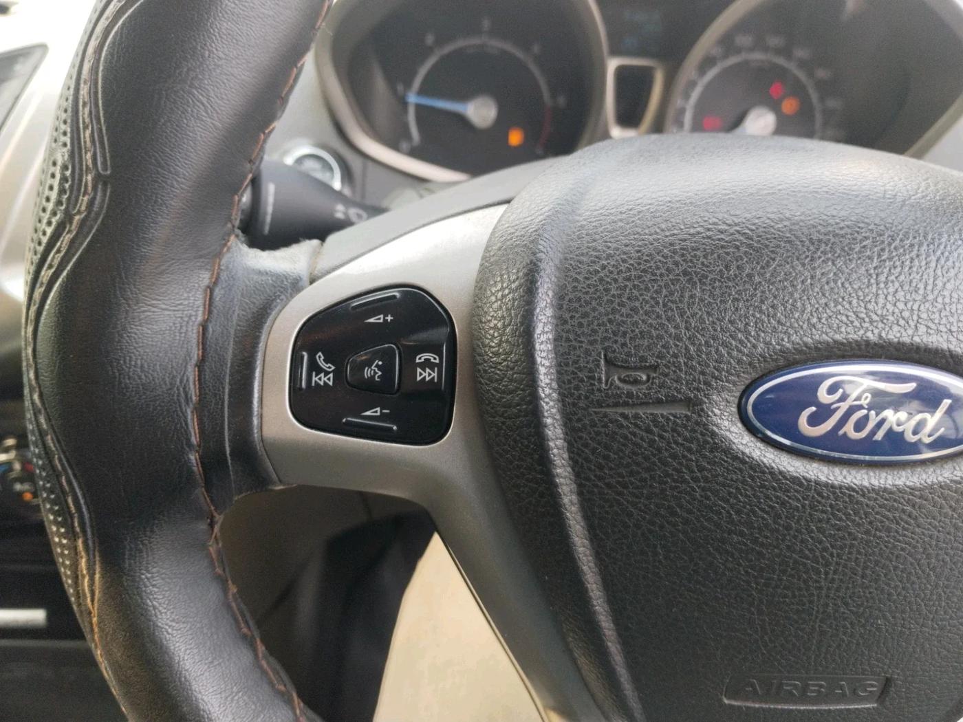 2016 Ford Ecosport TITANIUM 1.5L DIESEL, Diesel, Manual, 1,96,509 km, interior