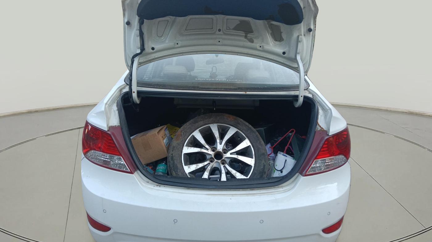 2013 Hyundai Verna FLUIDIC 1.6 CRDI SX, Diesel, Manual, 1,21,494 km, exterior