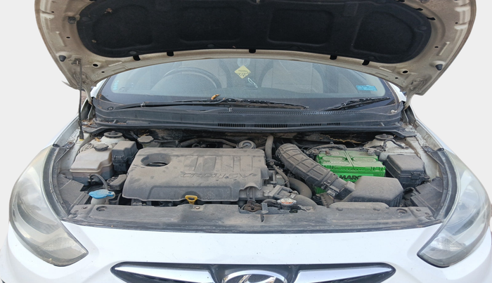 2013 Hyundai Verna FLUIDIC 1.6 CRDI SX, Diesel, Manual, 1,21,494 km, exterior