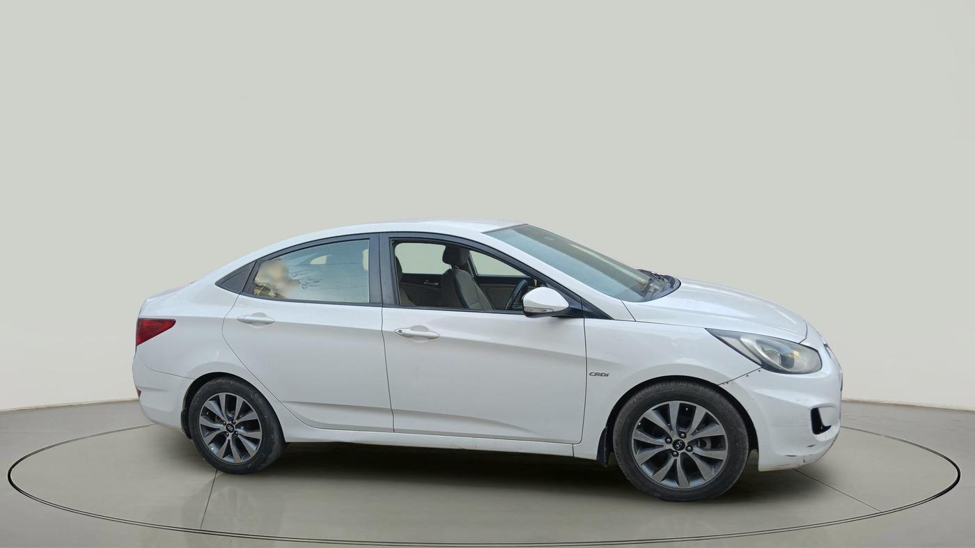 2013 Hyundai Verna FLUIDIC 1.6 CRDI SX, Diesel, Manual, 1,21,494 km, exterior