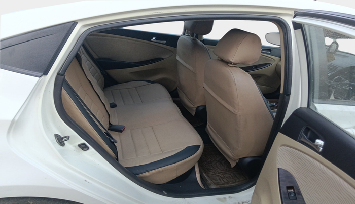 2013 Hyundai Verna FLUIDIC 1.6 CRDI SX, Diesel, Manual, 1,21,494 km, interior