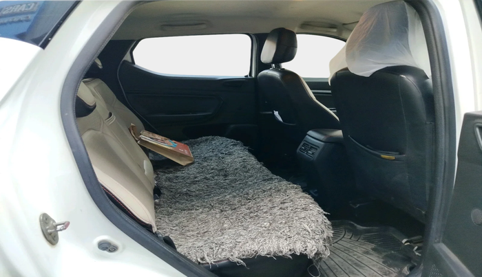 2023 Renault Kiger RXZ AMT, Petrol, Automatic, 40,955 km, interior