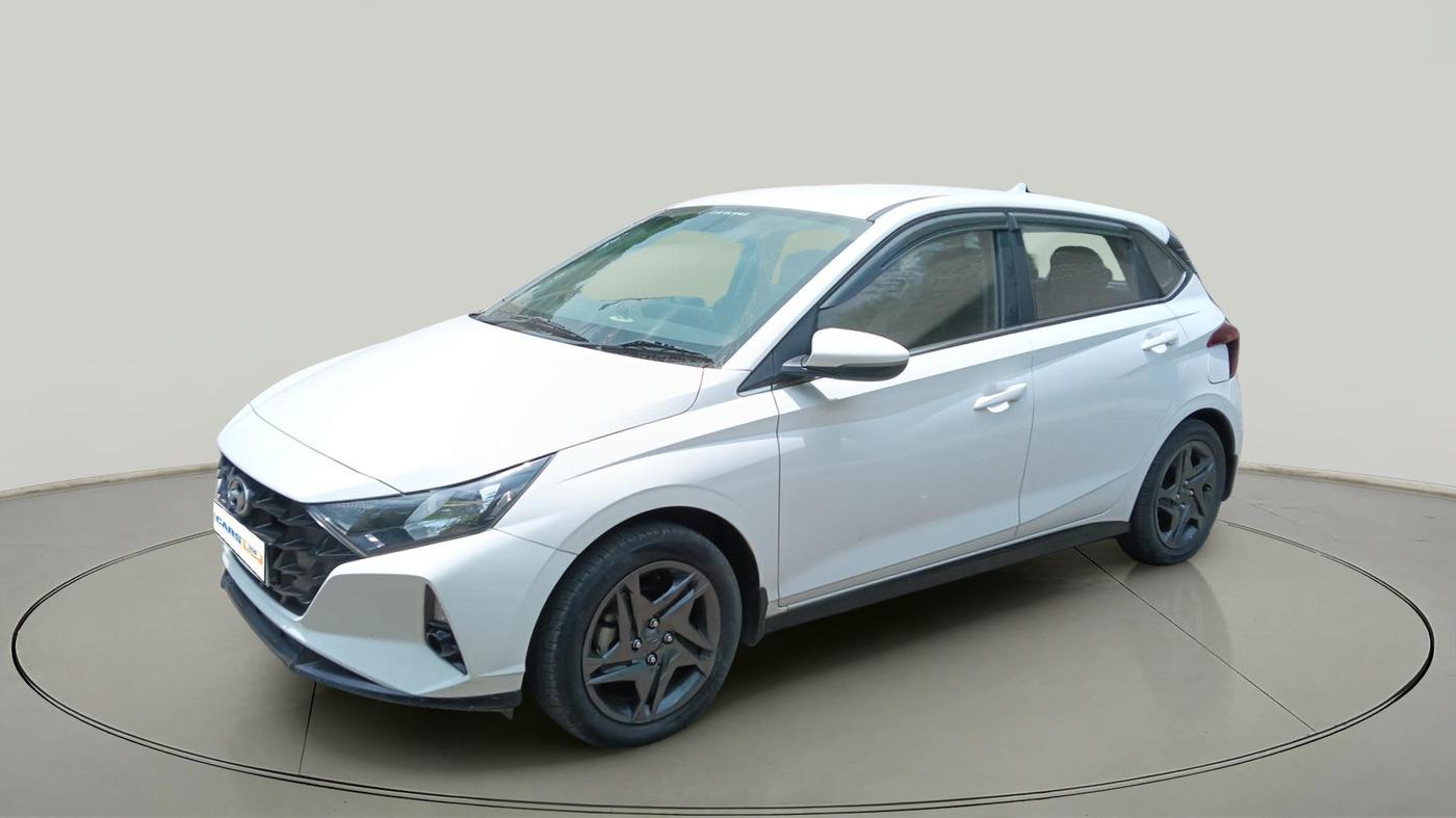 2023 Hyundai NEW I20 Sportz 1.2 IVT, Petrol, Automatic, 33,000 km, exterior
