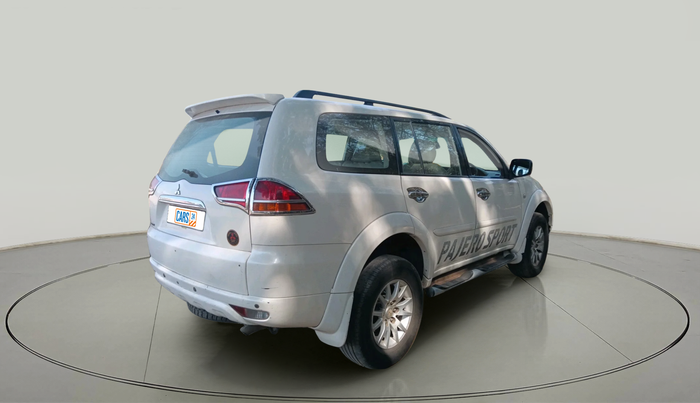 2014 Mitsubishi Pajero Sport 2.5 MT 4X4, Diesel, Manual, 3,40,989 km, exterior