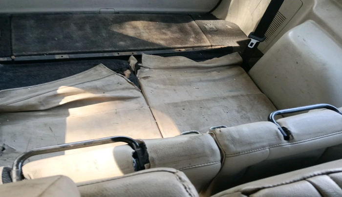 2014 Mitsubishi Pajero Sport 2.5 MT 4X4, Diesel, Manual, 3,40,989 km, interior