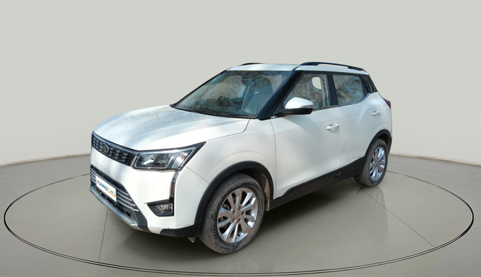 2020 Mahindra XUV300 W8 1.5 DIESEL, Diesel, Manual, 1,26,664 km, exterior