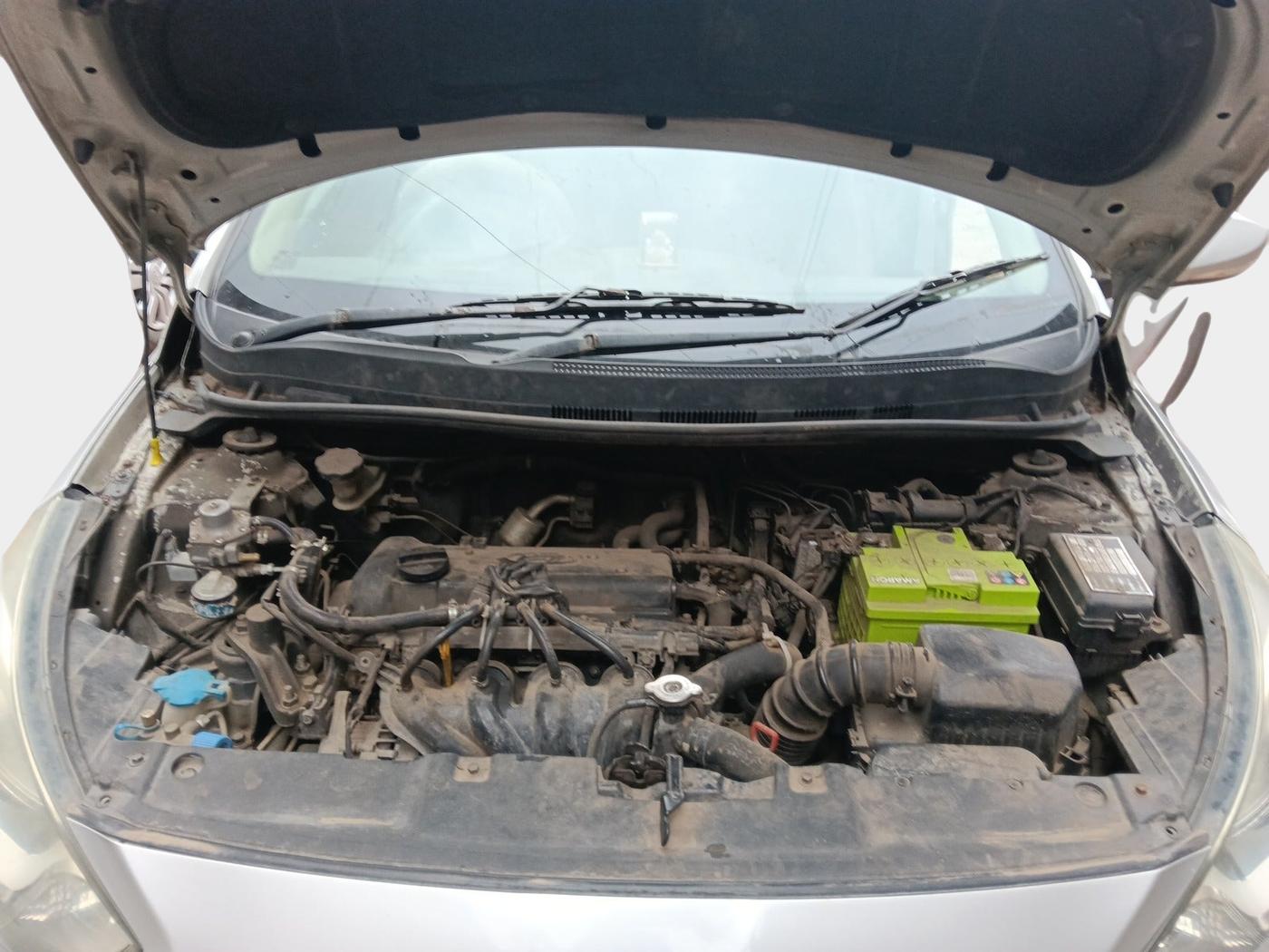 2013 Hyundai Verna FLUIDIC 1.6 VTVT SX AT, Petrol, Automatic, 59,645 km, exterior