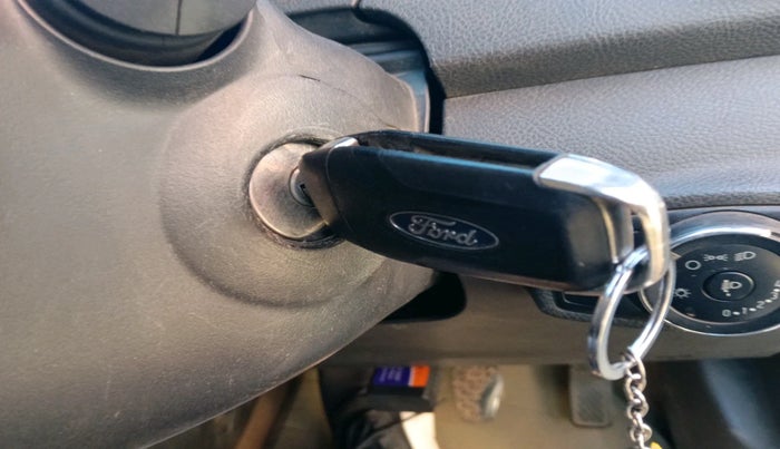 2015 Ford New Figo TITANIUM1.5 DIESEL, Diesel, Manual, 1,56,643 km, interior