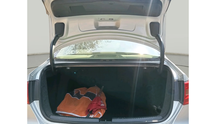 2012 Volkswagen Jetta COMFORTLINE TDI, Diesel, Manual, 1,06,285 km, exterior