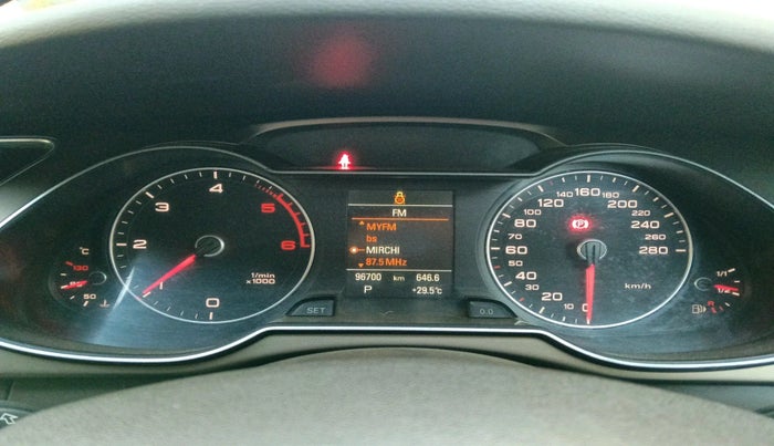 2013 Audi A4 2.0 TDI PREMIUM PLUS, Diesel, Automatic, 96,700 km, interior