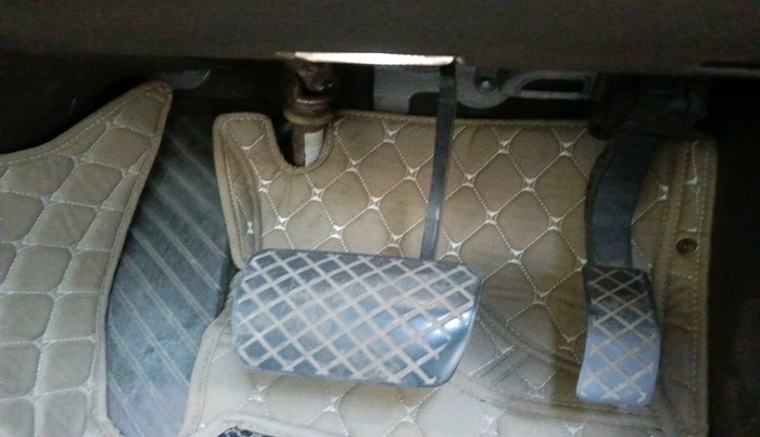 2013 Audi A4 2.0 TDI PREMIUM PLUS, Diesel, Automatic, 96,700 km, interior