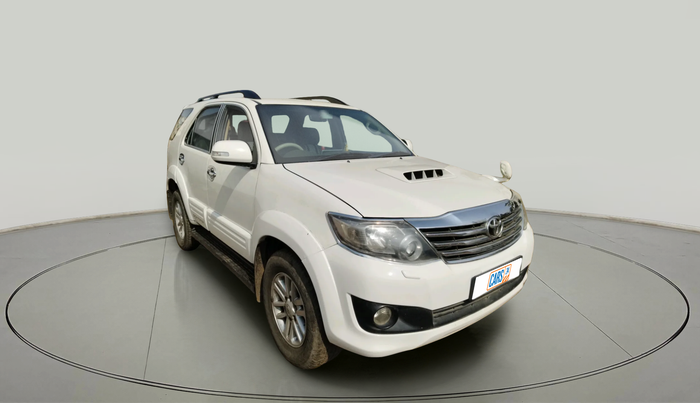 2012 Toyota Fortuner 3.0 4X4 MT, Diesel, Manual, 1,50,966 km, exterior