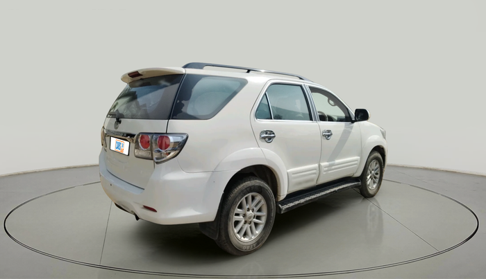 2012 Toyota Fortuner 3.0 4X4 MT, Diesel, Manual, 1,50,966 km, exterior