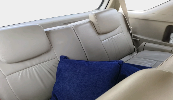 2012 Toyota Fortuner 3.0 4X4 MT, Diesel, Manual, 1,50,966 km, interior