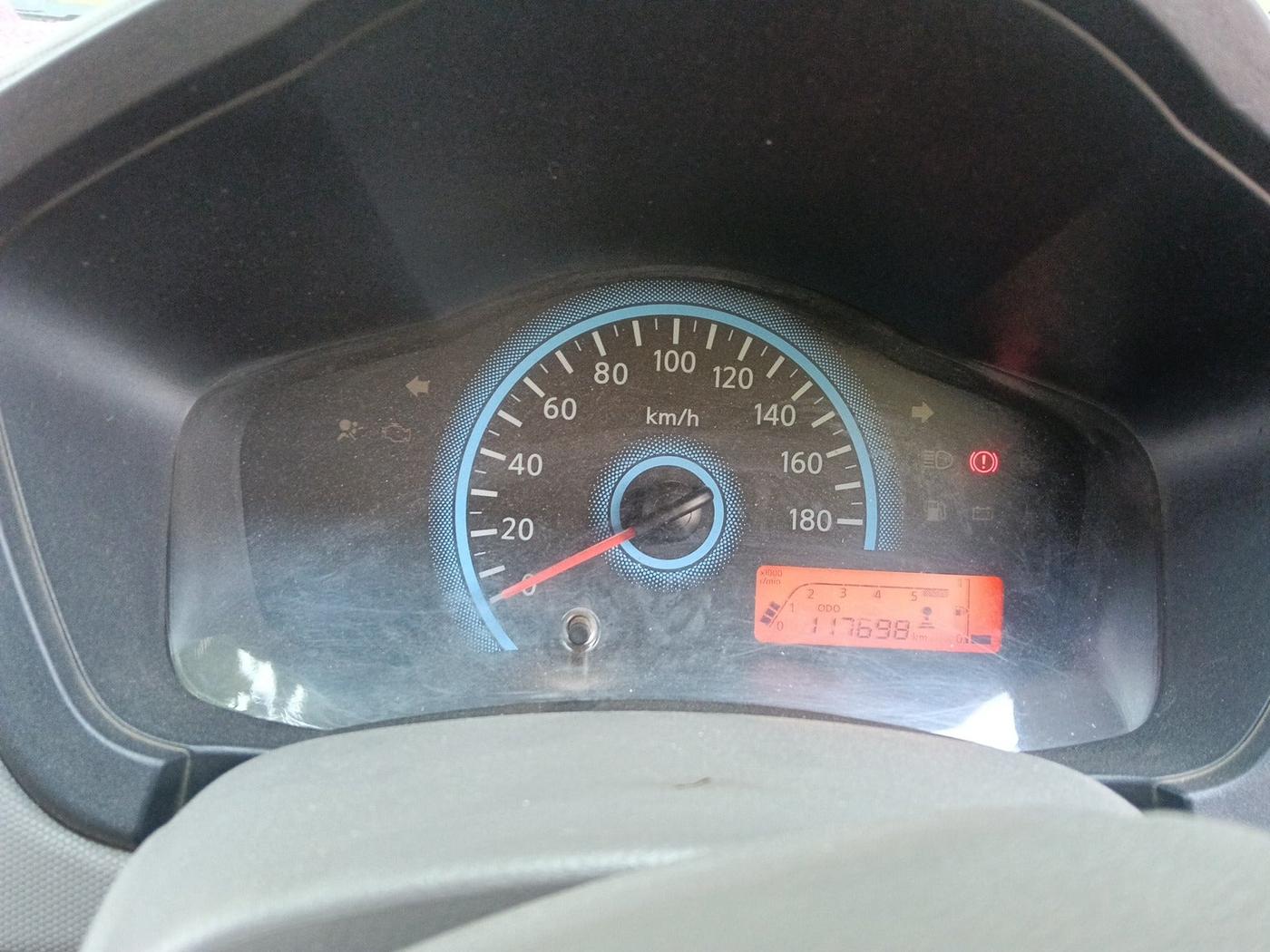 2017 Datsun Redi Go T, Petrol, Manual, 1,17,698 km, interior