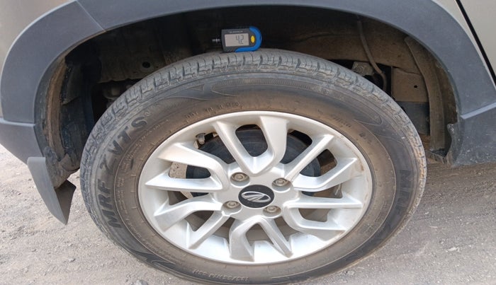 2016 Mahindra Kuv100 K8 5 STR, Petrol, Manual, 11,443 km, tyre