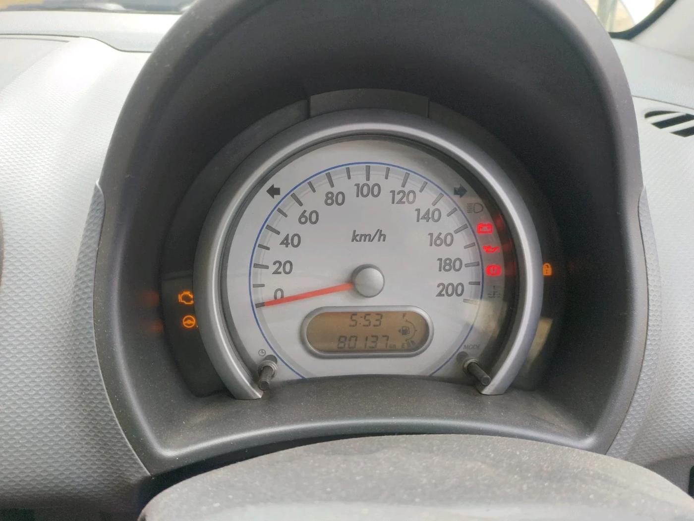 2011 Maruti Ritz LXI, Petrol, Manual, 80,137 km, interior