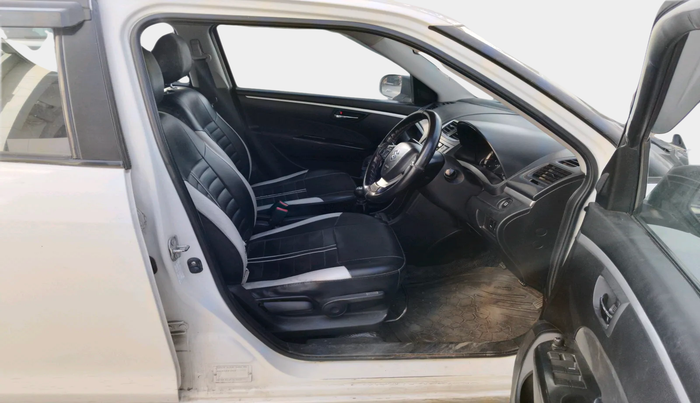 2017 Maruti Swift ZDI, Diesel, Manual, 1,00,174 km, interior