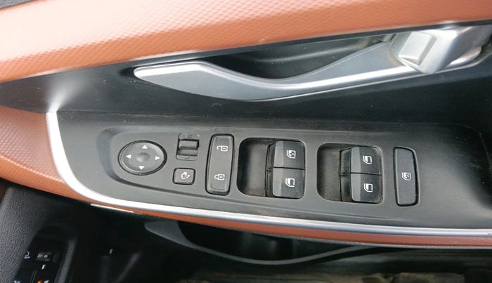 2022 Hyundai ALCAZAR 1.5 SIGNATURE (O) AT 7STR, Diesel, Automatic, 66,316 km, interior