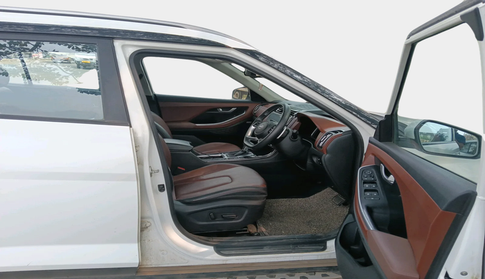 2022 Hyundai ALCAZAR 1.5 SIGNATURE (O) AT 7STR, Diesel, Automatic, 66,316 km, interior