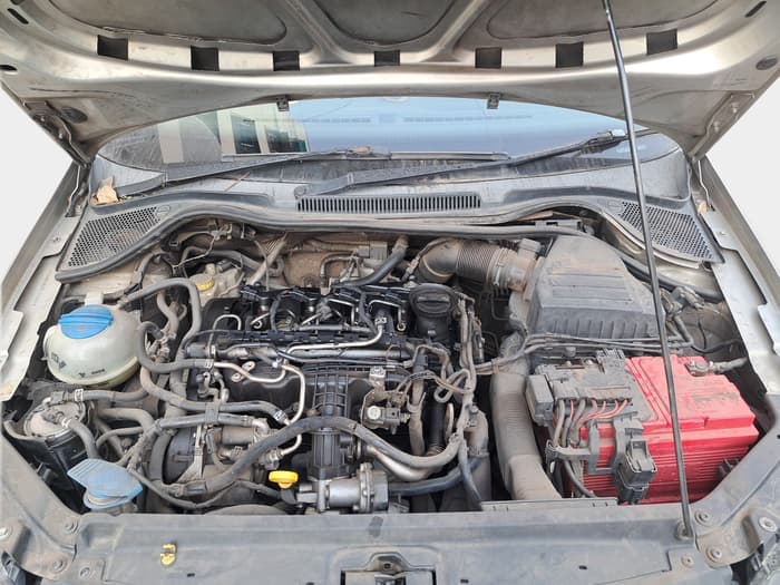 2013 Volkswagen Vento HIGHLINE DIESEL 1.6, Diesel, Manual, 1,13,787 km, exterior
