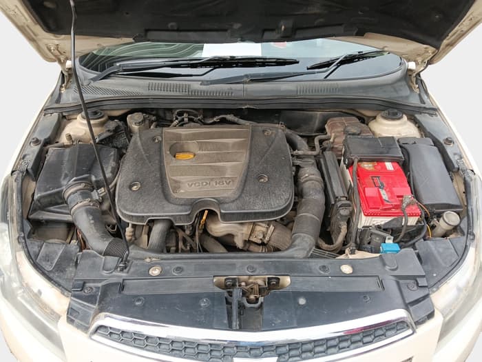 2010 Chevrolet Cruze LTZ, Diesel, Manual, 1,68,162 km, exterior