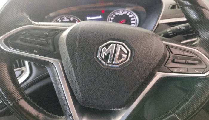 2020 MG HECTOR SMART 2.0 DIESEL, Diesel, Manual, 1,68,469 km, interior
