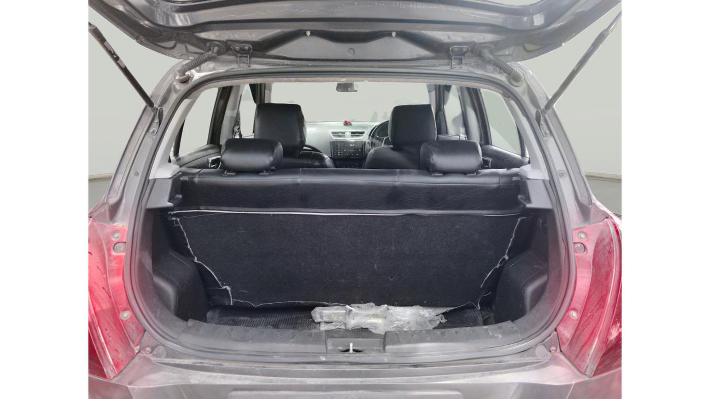 2013 Maruti Swift ZDI, Diesel, Manual, 1,06,538 km, exterior